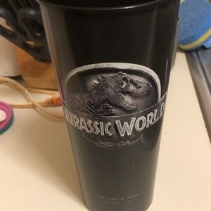 Black m-Themed Travel Tumbler Jurassic World